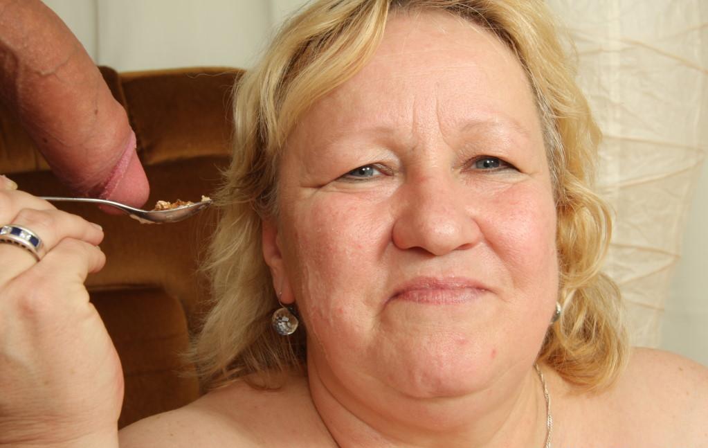 Зять ебёт свою толстую тёщю 13 Зять ебёт свою толстую тёщю 13